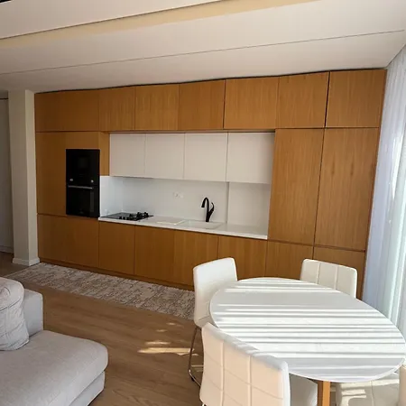 Coast 194 *